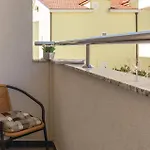Gorgeous Apartment In Makarska With Wifi